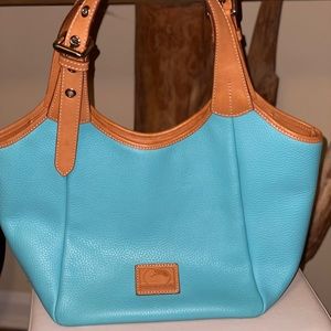Dooney & Bourke turquoise pebble grain leather